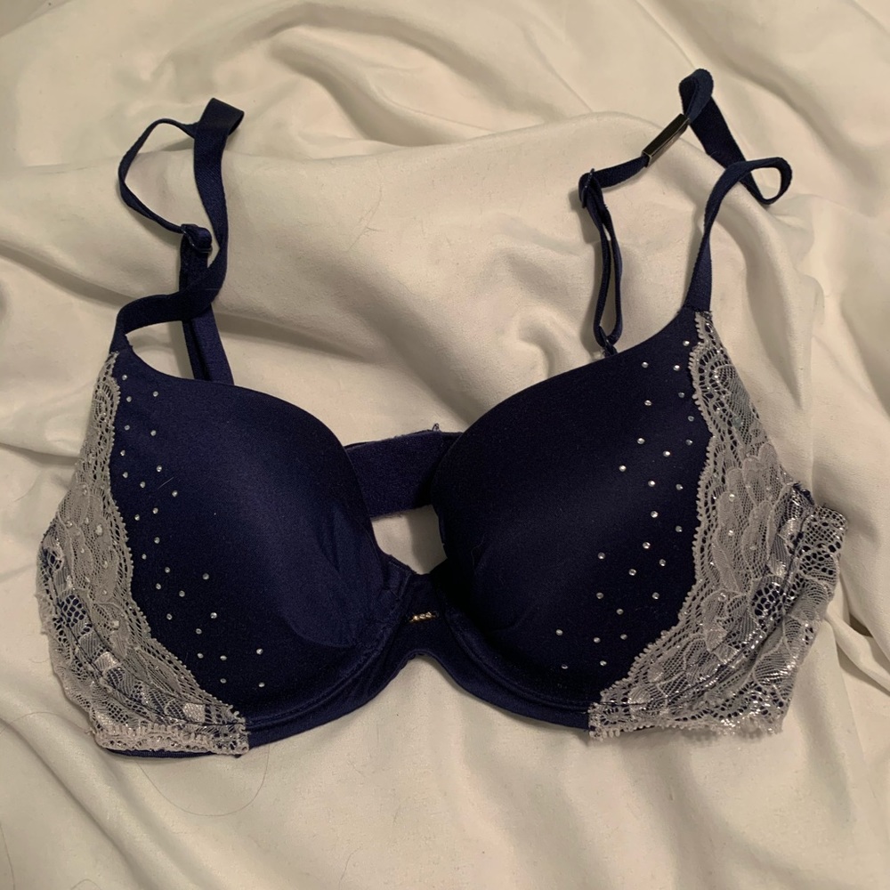 Victoria Secret Navy and Silver Lace Bra NWT